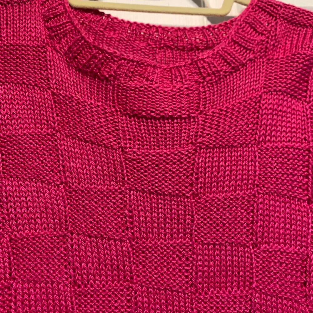 Fuchsia Pink Basketweave Knit Short Sleeve Sweater S/M Checkered Cottagecore